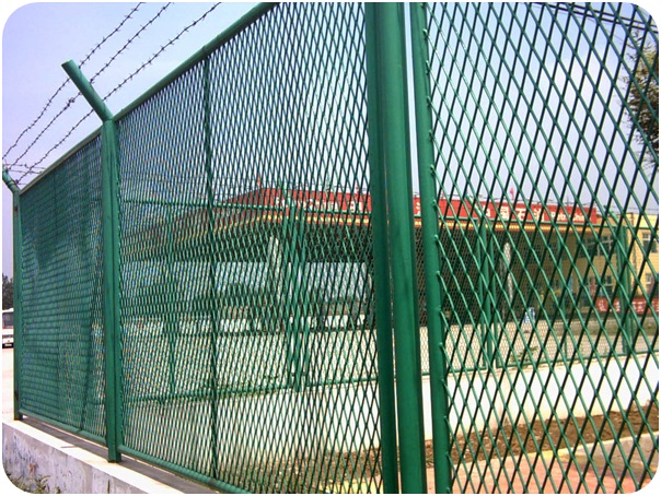 Expanded-Metal-Fence3 Expanded-Metal-Fence3