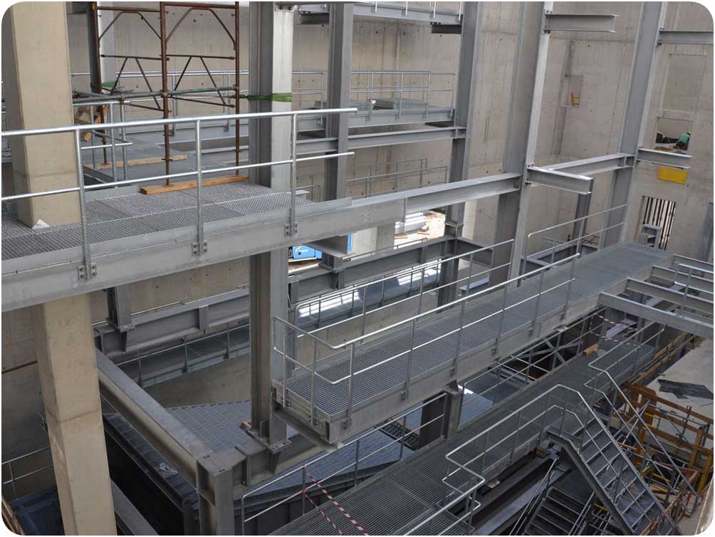 Steel Grating Walkway