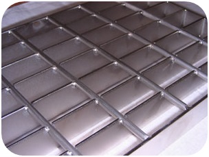 high-quality-galvanized-steel-grating